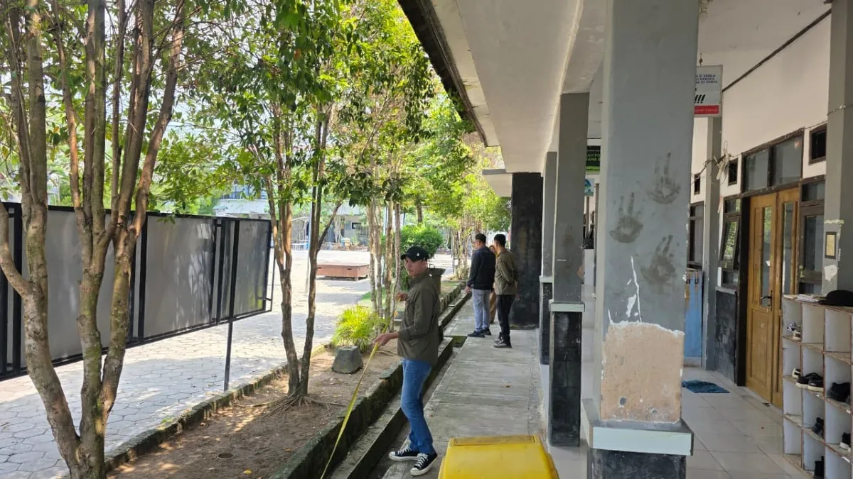 Atap Bocor hingga Lantai Turun Jadi Perhatian SMPN 9 Bontang