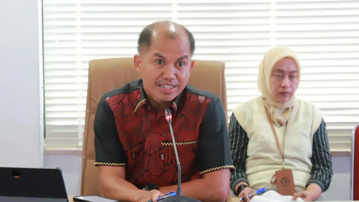 Raperda LLAJ Dibahas, Joni Alla Padang Soroti Aturan Standar Parkir Swasta dan Pemerintah