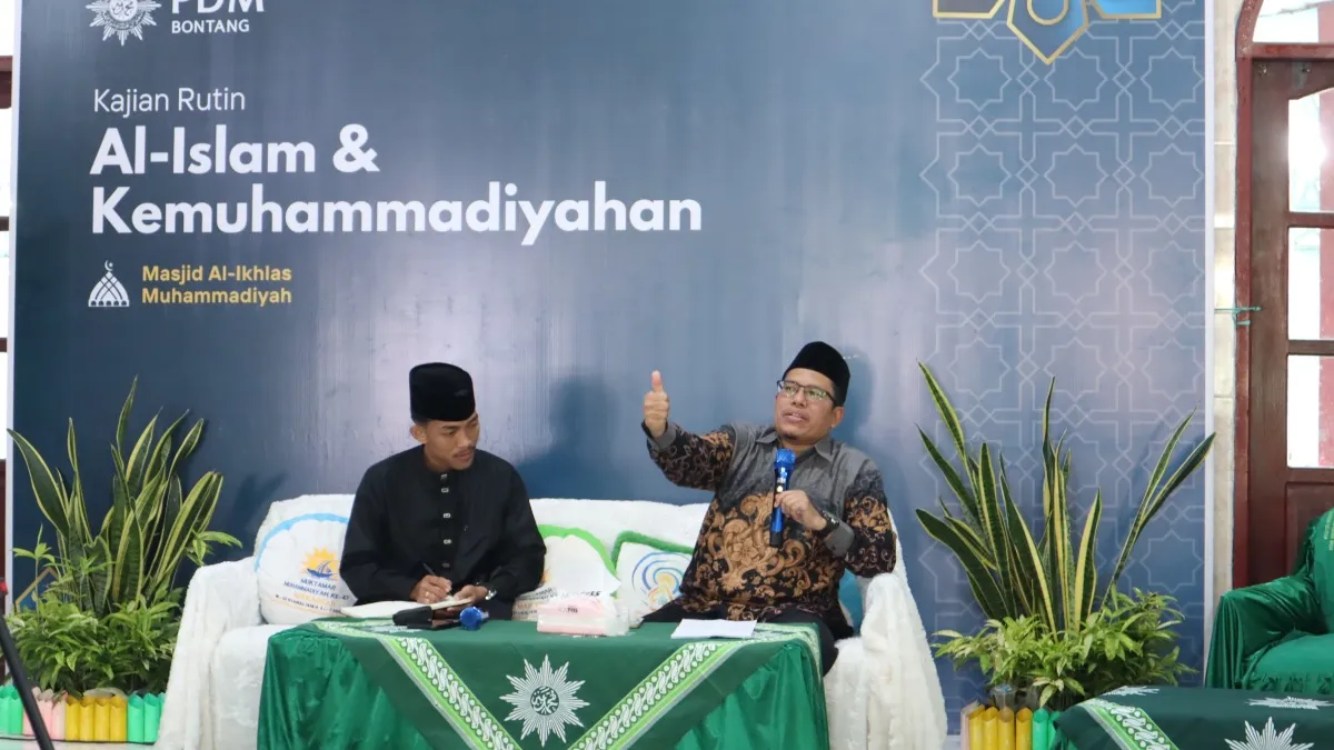 PDM Bontang Gelar Kajian Al-Islam, Ustaz Irwansyah Al-Maidany Kupas Kemuliaan Bersama Al-Qur'an