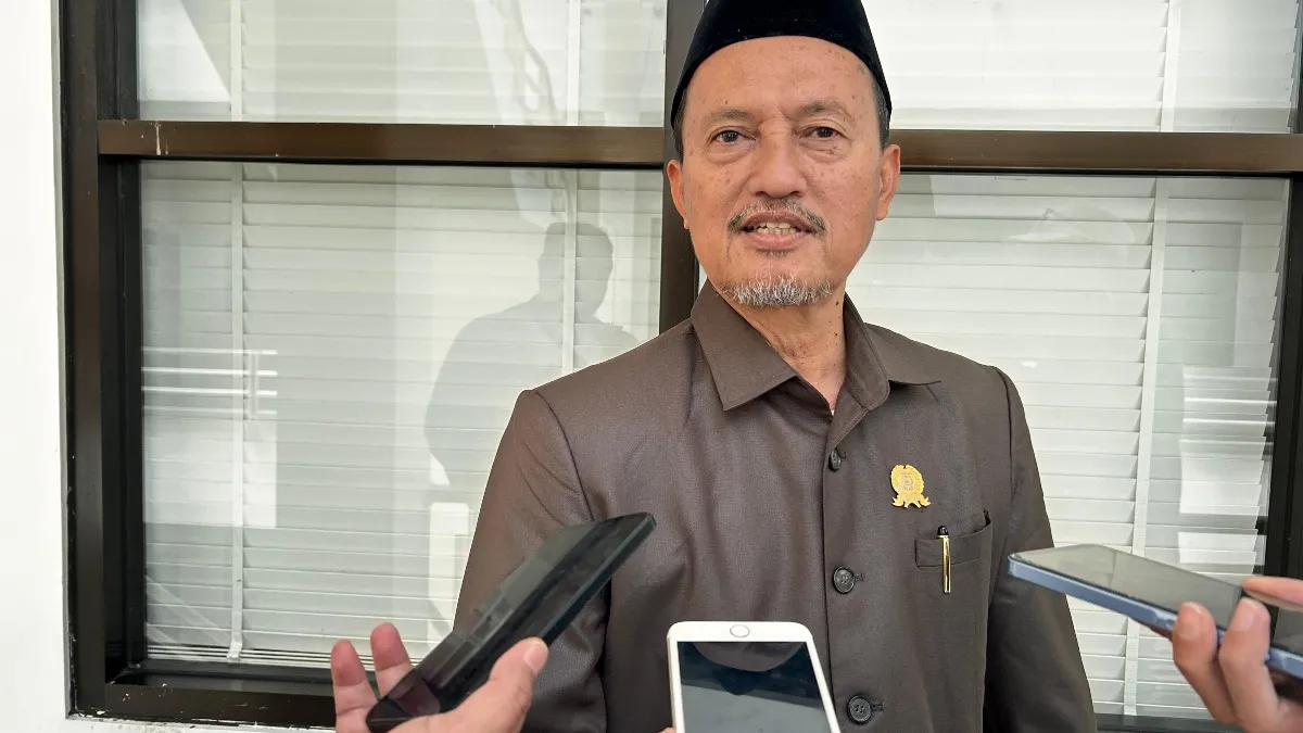 DPRD Bontang Puji Aksi Cepat Damkar Antar Pelajar Saat Banjir Rob di Bontang Kuala