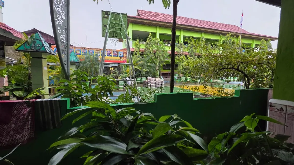 700 Tanaman Jadi Modal SDN 008 Bontang Utara Rawat Predikat Adiwiyata Mandiri