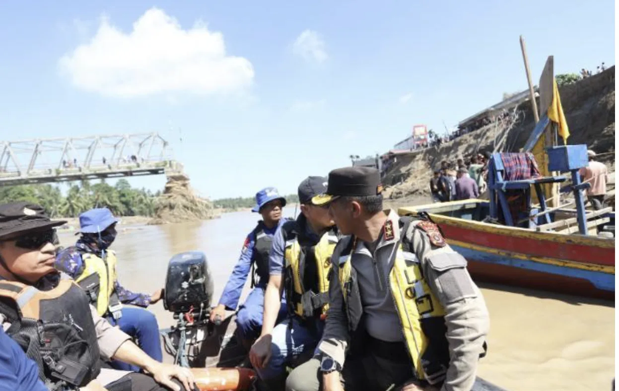 Ngeri! 4 Kampung di Aceh Lenyap Disapu Banjir Bandang, Gubernur Mualem: Ini Seperti Tsunami Kedua