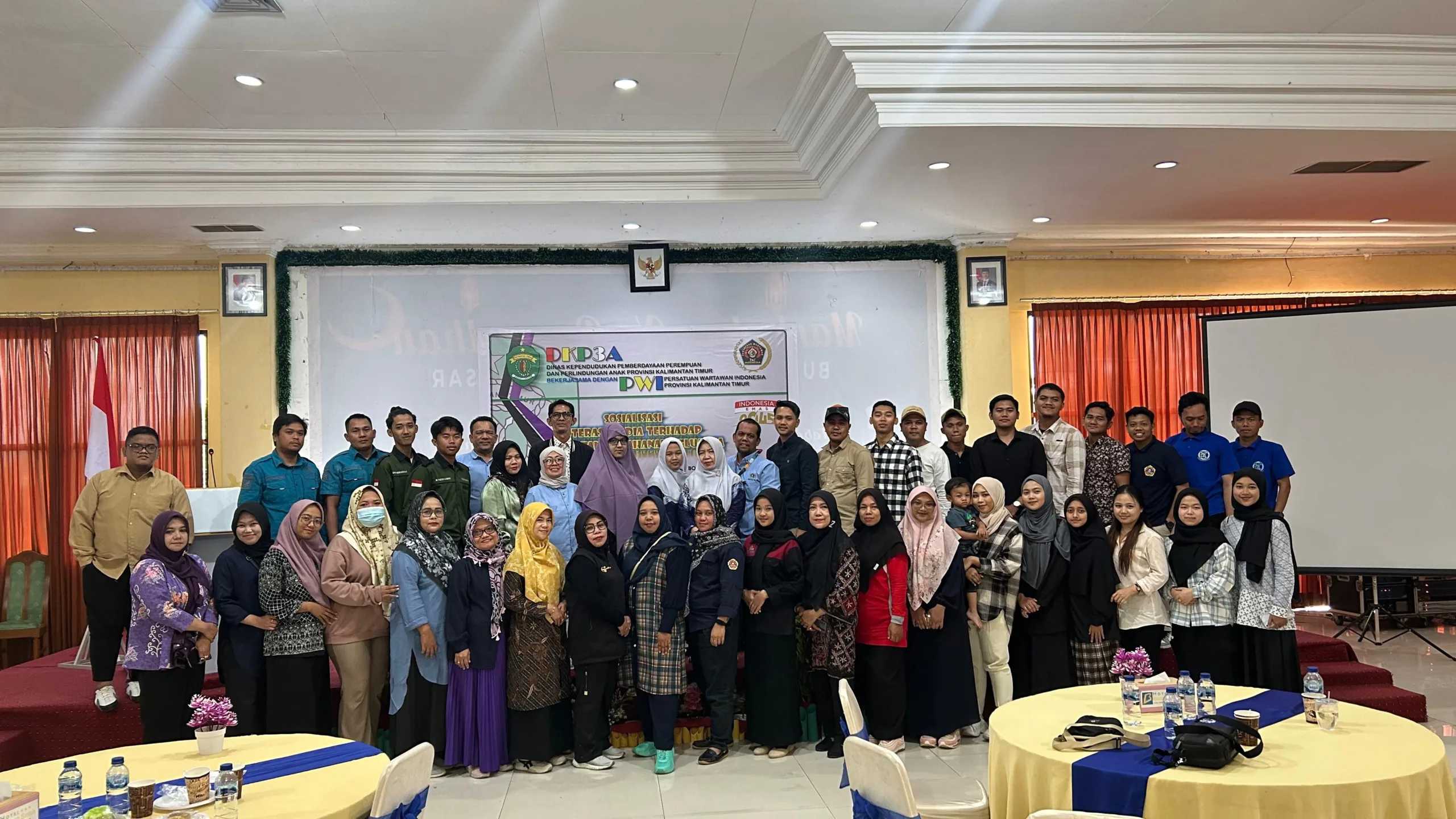 DKP3A Kaltim dan PWI Gelar Edukasi Literasi Media di Bontang, Dorong Ketahanan Keluarga di Era Digital