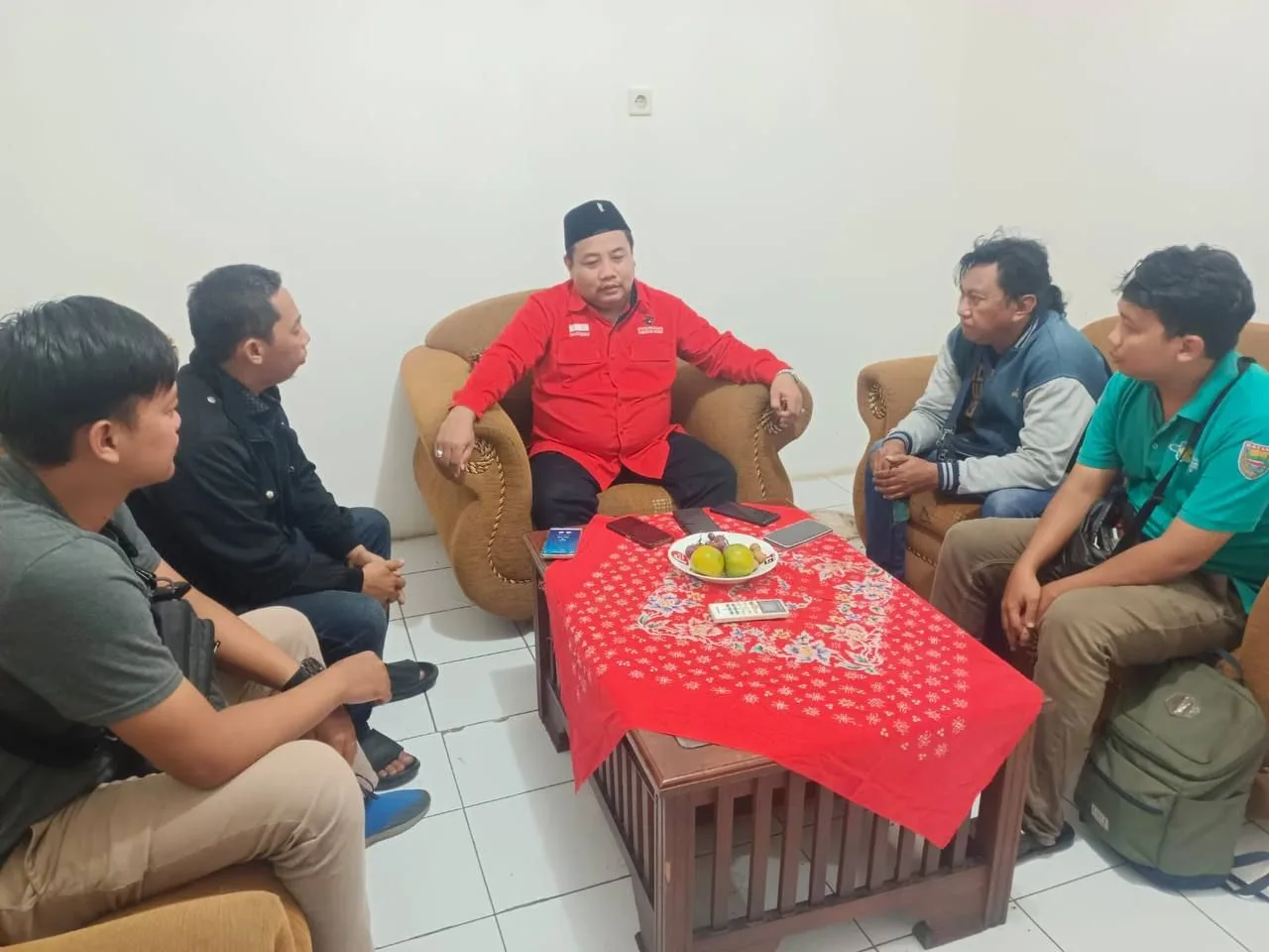 Ahmad Ridwan Tegaskan Siap Maju di Pilkada Batang 2024 Saat Silaturahmi dengan Media Jejaring Promedia