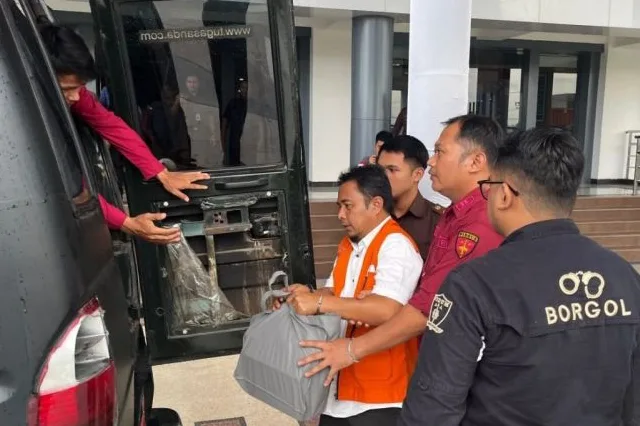 Kejati Kaltim Tahan Pegawai Dinas Kehutanan Terkait Dugaan Gratifikasi Kayu Senilai Rp7,7 Miliar