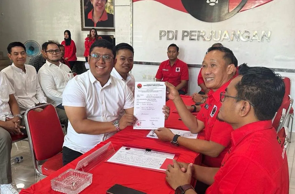 Riezky Delastama, Mantan Asisten Staf Khusus Presiden Maju Sebagai Calon Wawali Semarang