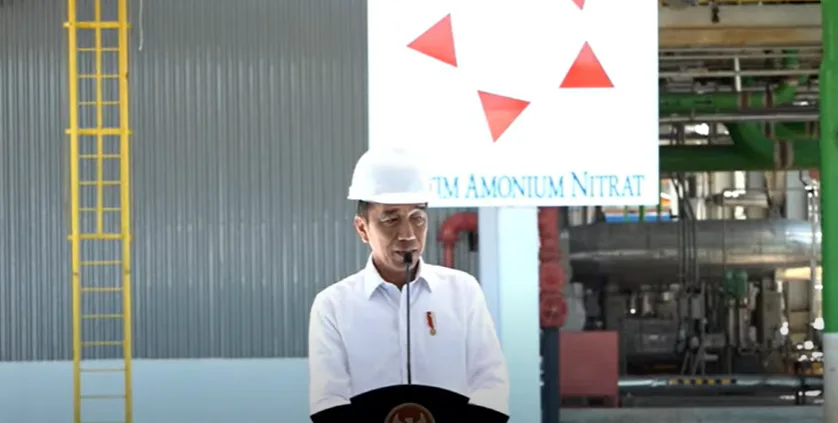 Jokowi Resmikan Pabrik Bahan Peledak PT Kaltim Amonium Nitrat, Dukung Produktivitas Pangan Nasional