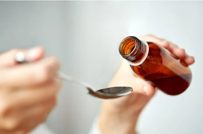 Peringatan WHO Terkait Obat Sirup Batuk J&amp;J, Diduga Mengandung Zat Beracun, 300 Anak Tewas Sejak 2022