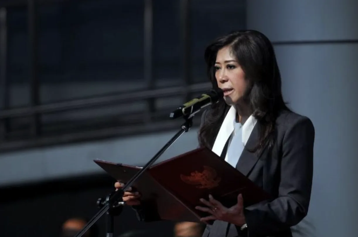Meutya Hafid Menangis dan Minta Maaf di Depan Warga Terkait Kasus Pegawai Komdigi yang Terlibat Judi Online