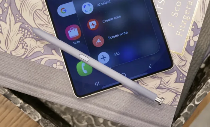 Samsung Pastikan S Pen Tetap Hadir di Galaxy S Ultra Masa Depan: Pengguna Tak Perlu Khawatir
