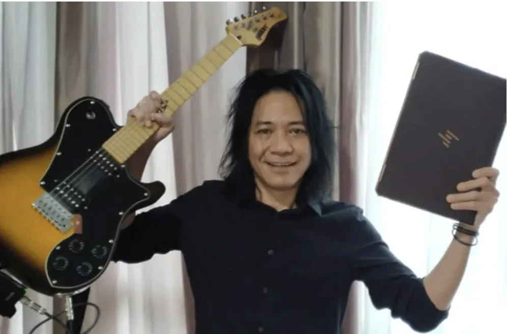 Pesan Menyentuh Bunda Iffet untuk Slank: Kritik Pemerintah Jangan Terlalu Keras, Abdee Kenang Nasihatnya
