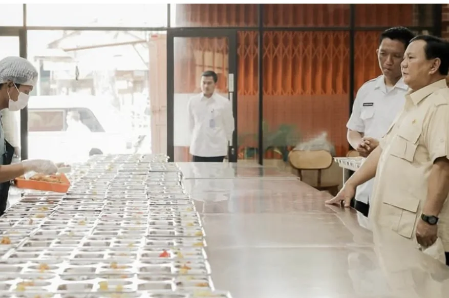 Prabowo Targetkan 82,9 Juta Penerima Makan Bergizi Gratis 2025, Pemerintah Siapkan Anggaran Rp171 Triliun