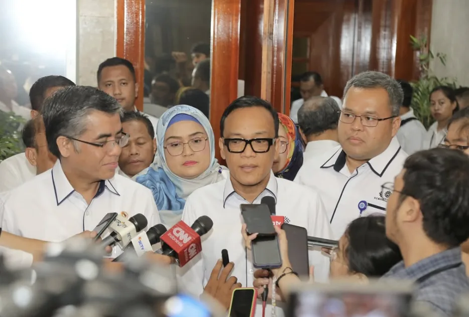 Wamenaker Immanuel Ebenezer Jadi Tersangka KPK, Minta Maaf kepada Prabowo dan Rakyat Indonesia
