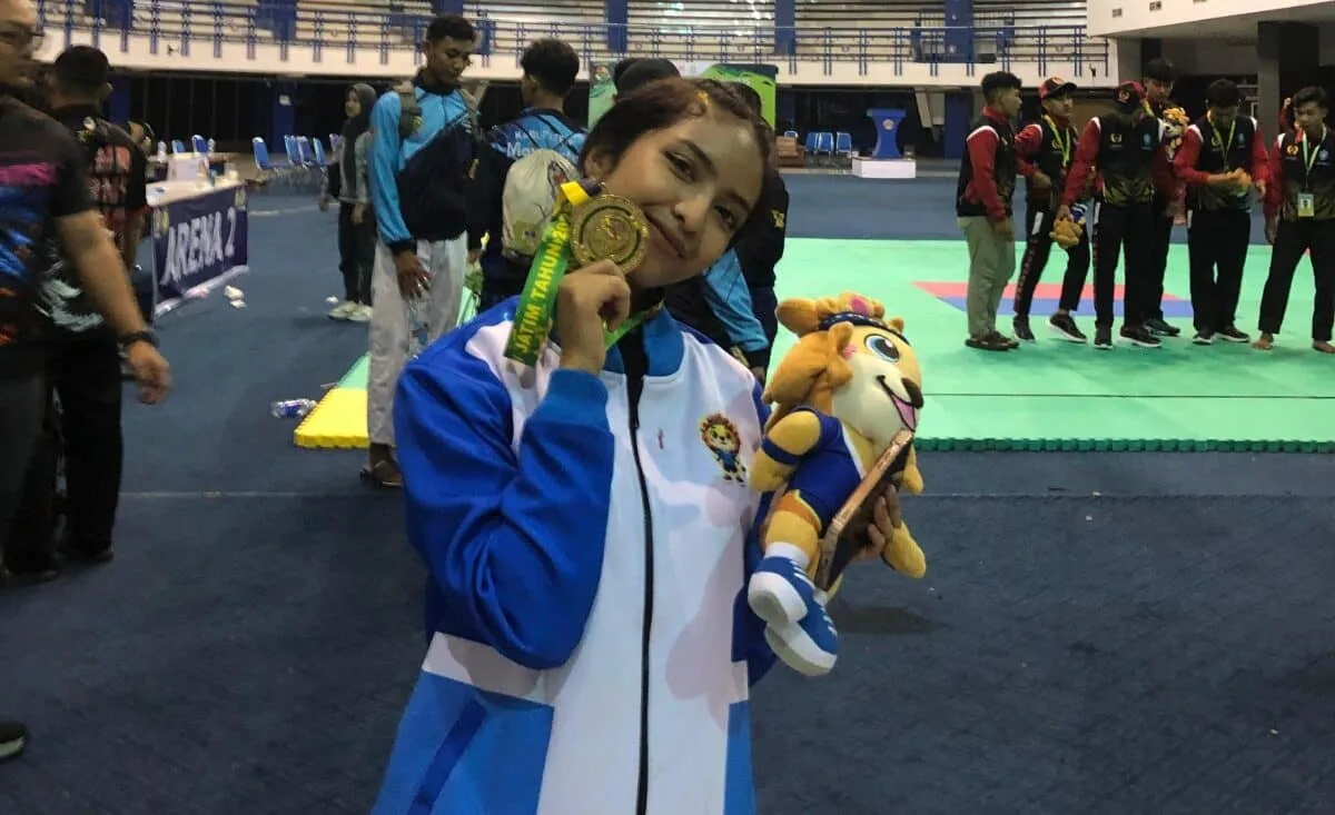 Kisah Nabila Azzahra: Berlatih Sejak Usia 6 Tahun, Lewati Cedera Demi Sabet Emas Jiu-Jitsu di Porprov Jatim