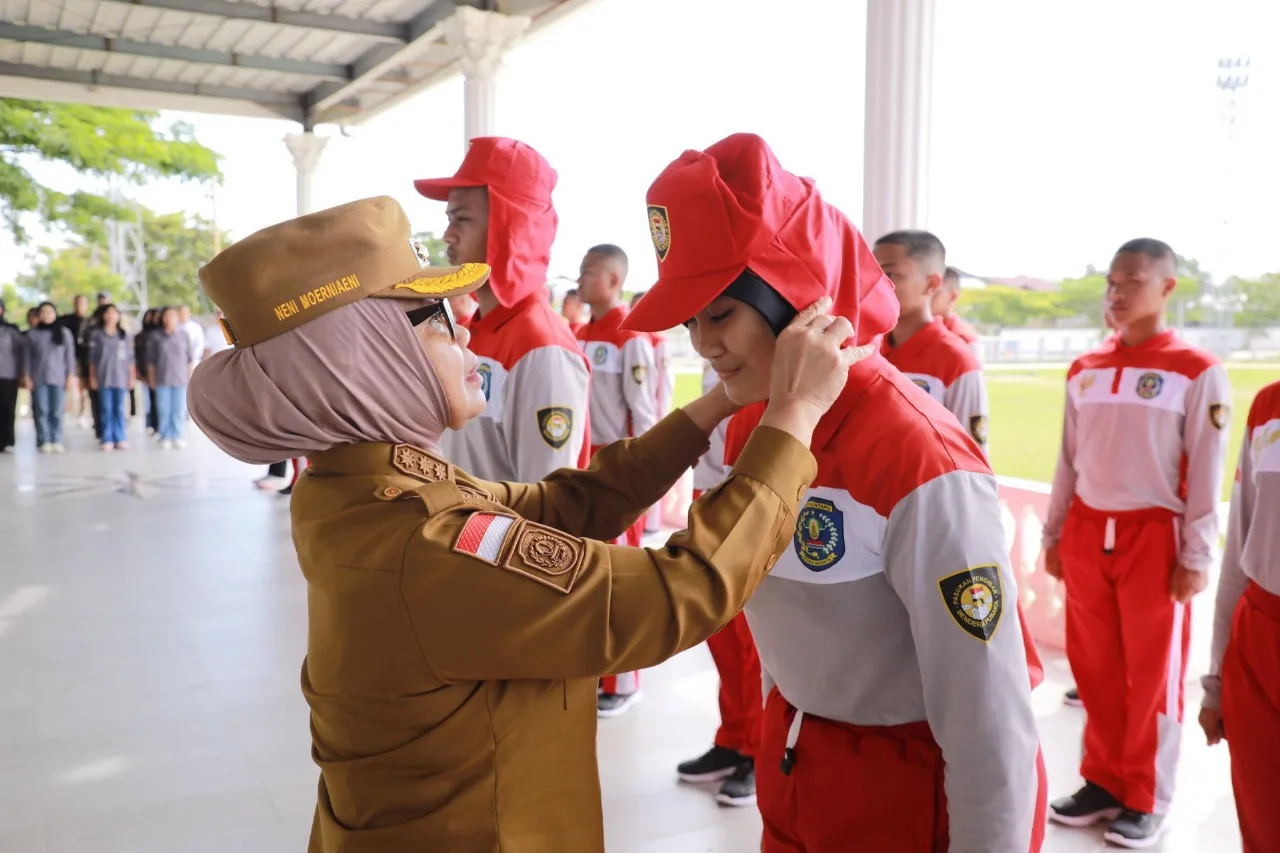 Buka Pusdiklat Paskibraka Bontang 2025, Wali Kota Neni Janjikan Hadiah Kursus di Kampung Inggris