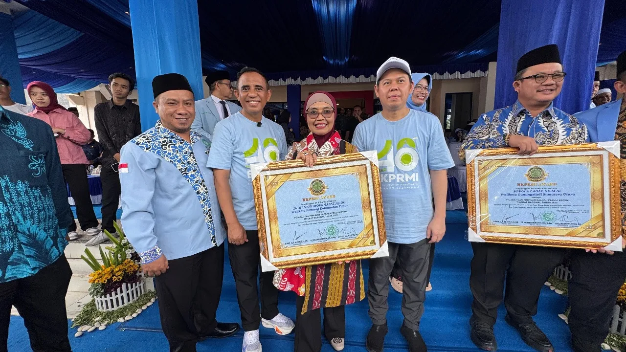 Bawa Pulang Anugerah BKPRMI Award 2025, Wali Kota Neni Beri ‘Hadiah’ untuk Pegiat Agama di Bontang