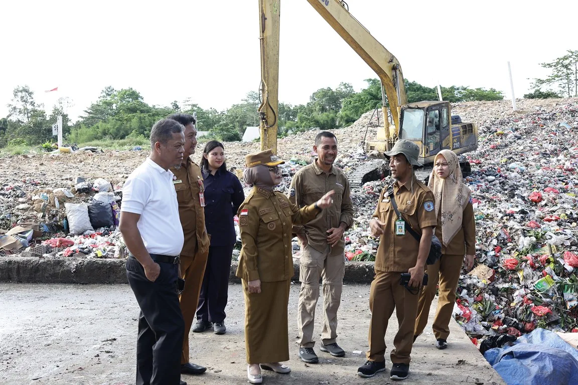 Kejar Poin Adipura, Wali Kota Neni dan Tim Kementerian Cek Detail TPA Bontang Lestari