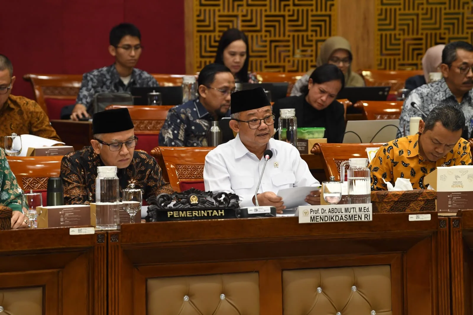 Tok! DPR Setujui Tambahan Anggaran Pendidikan Rp67 Triliun, Fokus Wajib Belajar 13 Tahun dan Vokasi