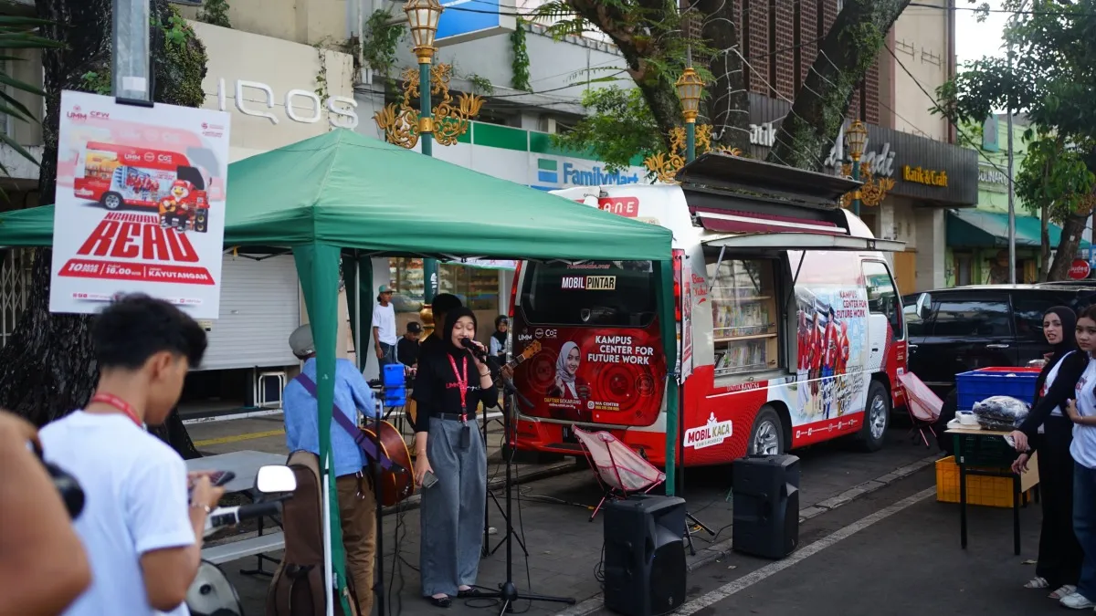 Padukan Literasi dan Fesyen Lingkungan, UMM Gelar Ngabuburit Edukatif di Kayutangan Heritage