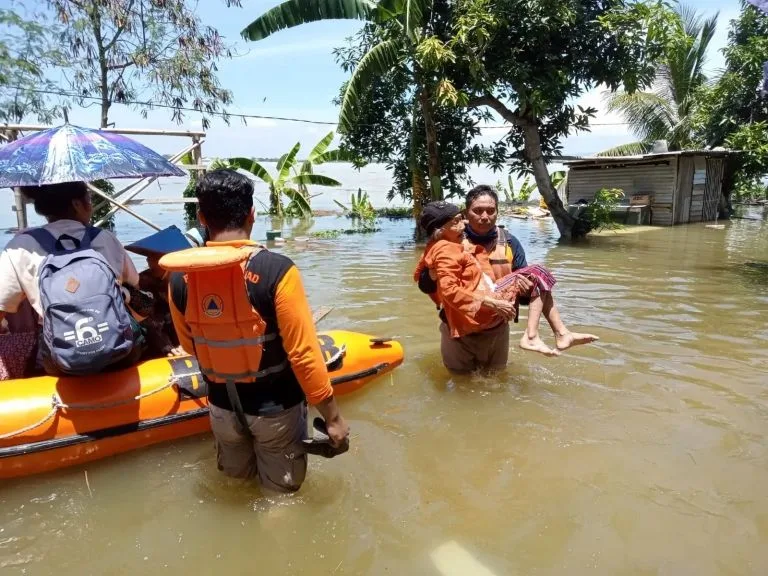 Pengungsi Banjir Demak Capai 21.000 Jiwa
