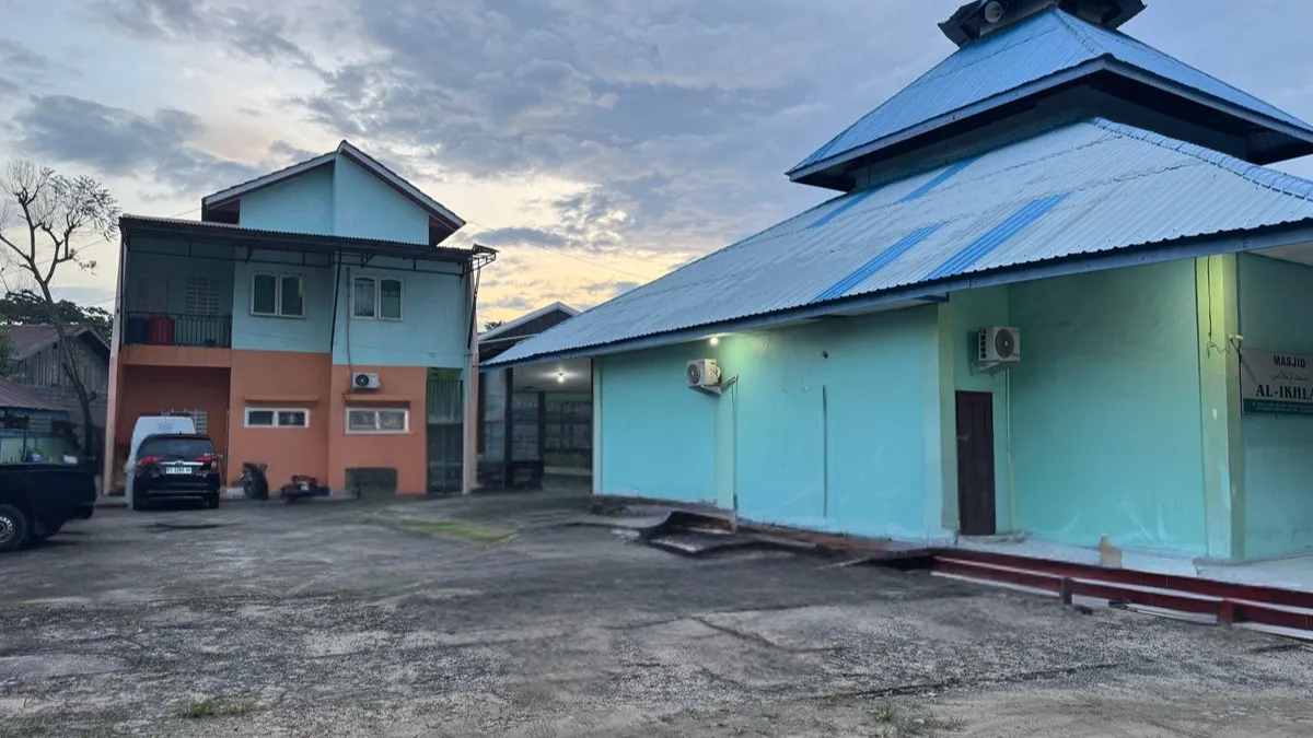 Masjid Al Ikhlas Muhammadiyah Bontang.