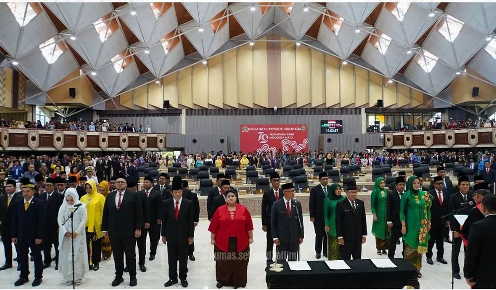 53 Anggota DPRD Kaltim Periode 2024-2029 Resmi Dilantik, 2 Legislator Langsung Mengundurkan Diri