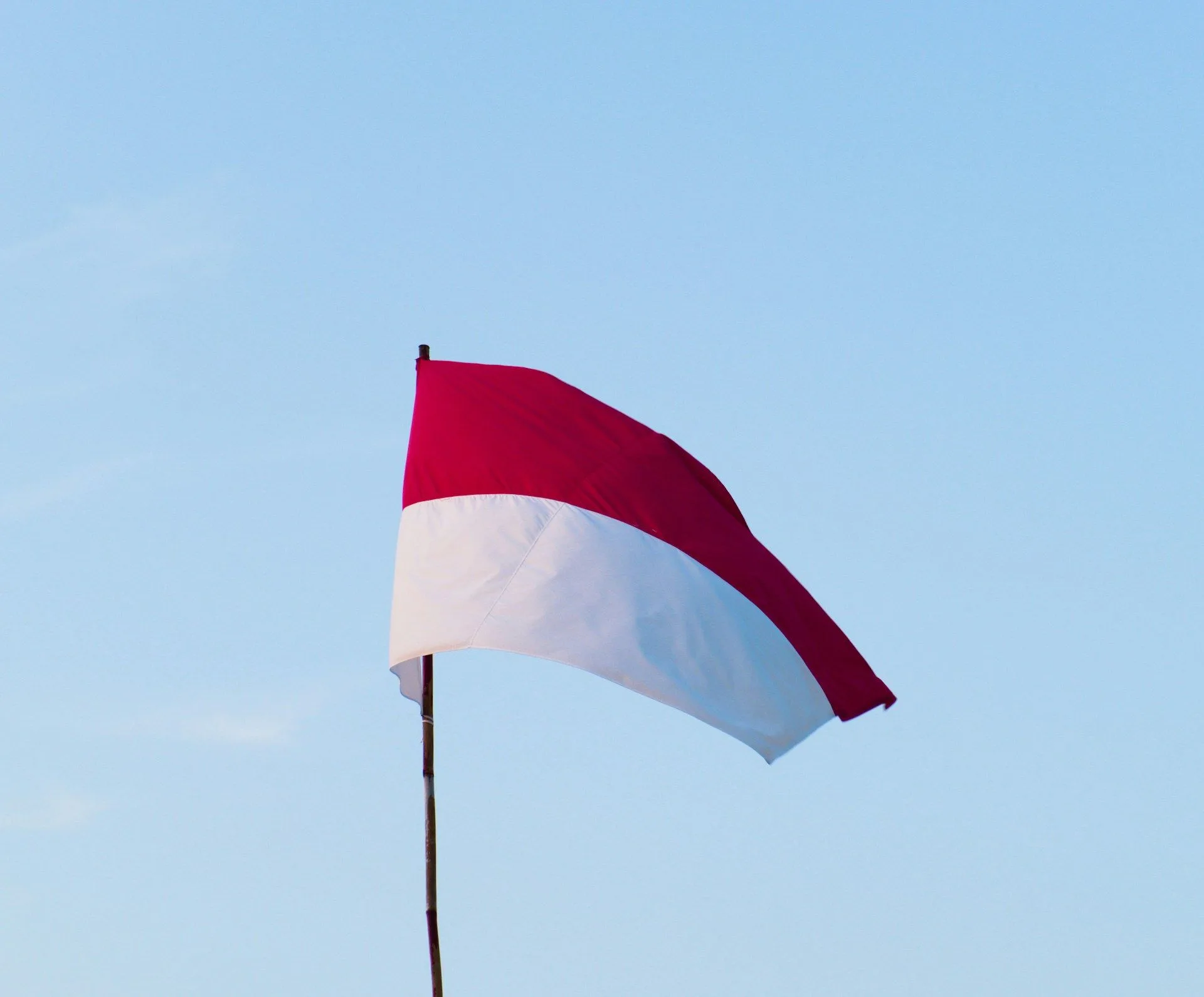 Lagu Indonesia Raya Berkumandang Serentak di Televisi, Masyarakat Sambut Positif