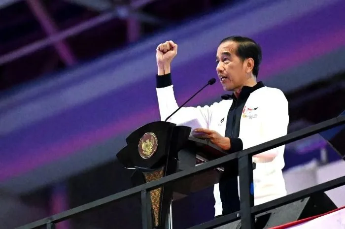 Karier Jokowi hingga Resmi Dipecat PDIP: Dari Blusukan Wali Kota Solo hingga Dukung Putra Sulungnya