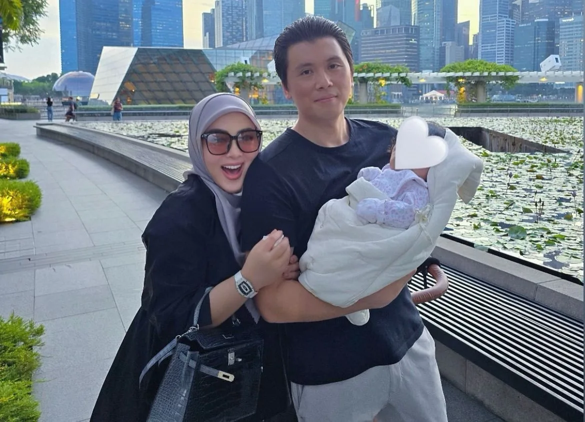 Syahrini Ungkap Skincare Berbahan Kaviar: Manfaat Mewah dan Efek Samping yang Harus Diketahui