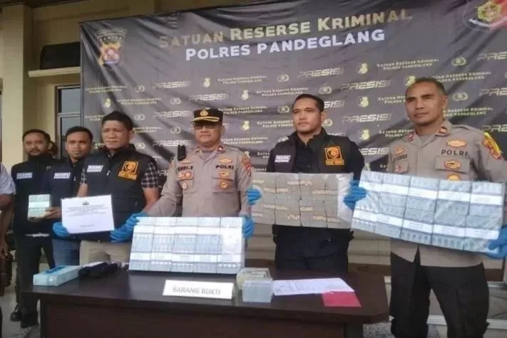 Kredit Fiktif Rp 13 Miliar di Bank BJB Pandeglang: Dua Pelaku Ditangkap, Pimpinan Cabang Aman?