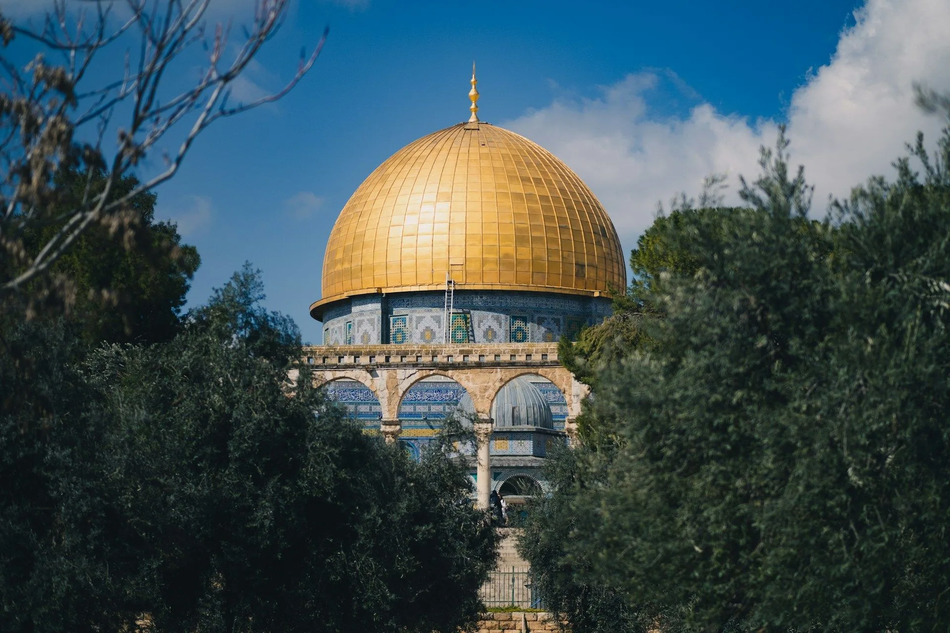 AS, PBB, dan Negara-Negara Arab Kutuk Kunjungan Menteri Israel ke Kompleks Al-Aqsa