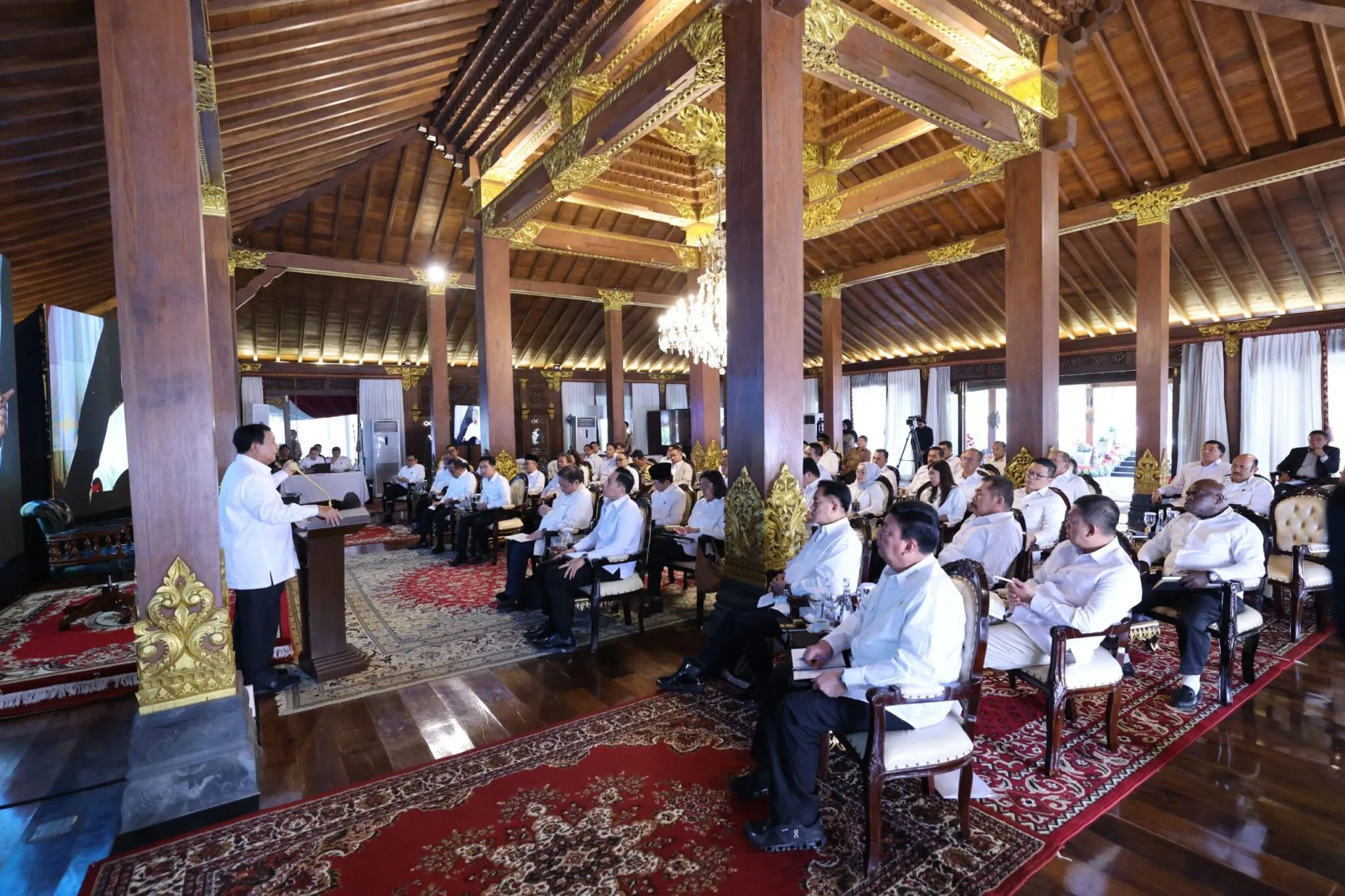 Prabowo Subianto Gelar Pembekalan Calon Anggota Kabinet di Hambalang
