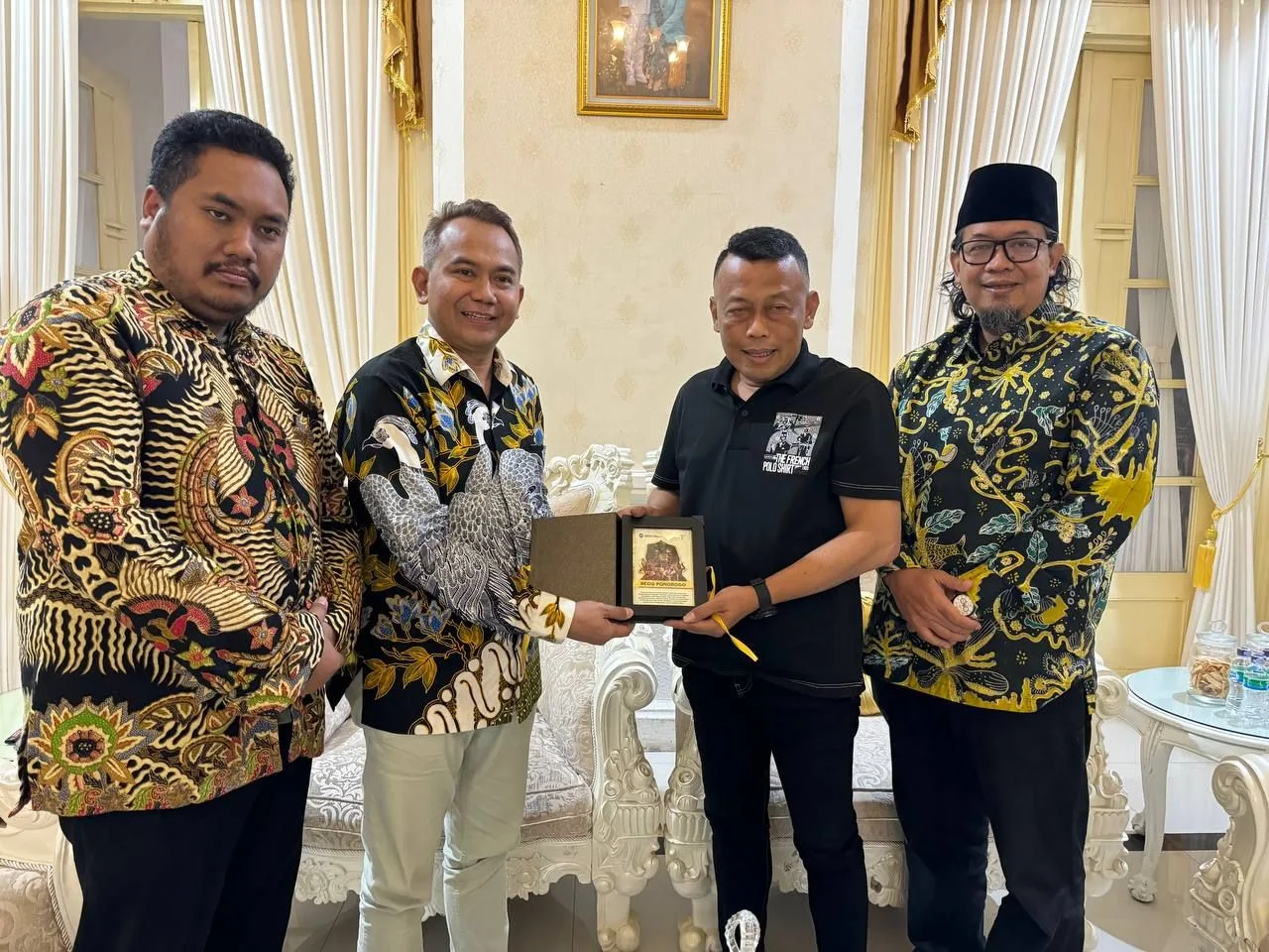 Mantan Wartawan yang Jadi Politisi, Bupati Ponorogo Sugiri Sancoko Siap Gandeng Promedia Gelar Pelatihan Jurnalisme Berkualitas
