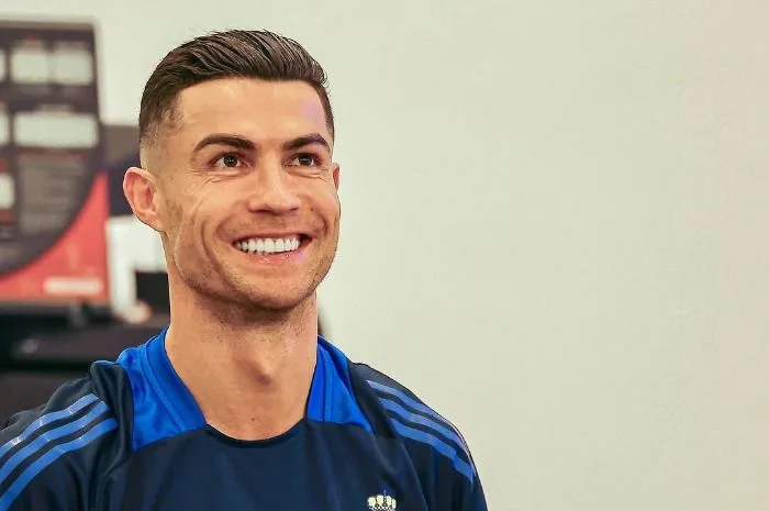 Cristiano Ronaldo ke Kupang: Aksi Sosial Naik Jet Pribadi Sang Mega Bintang di NTT