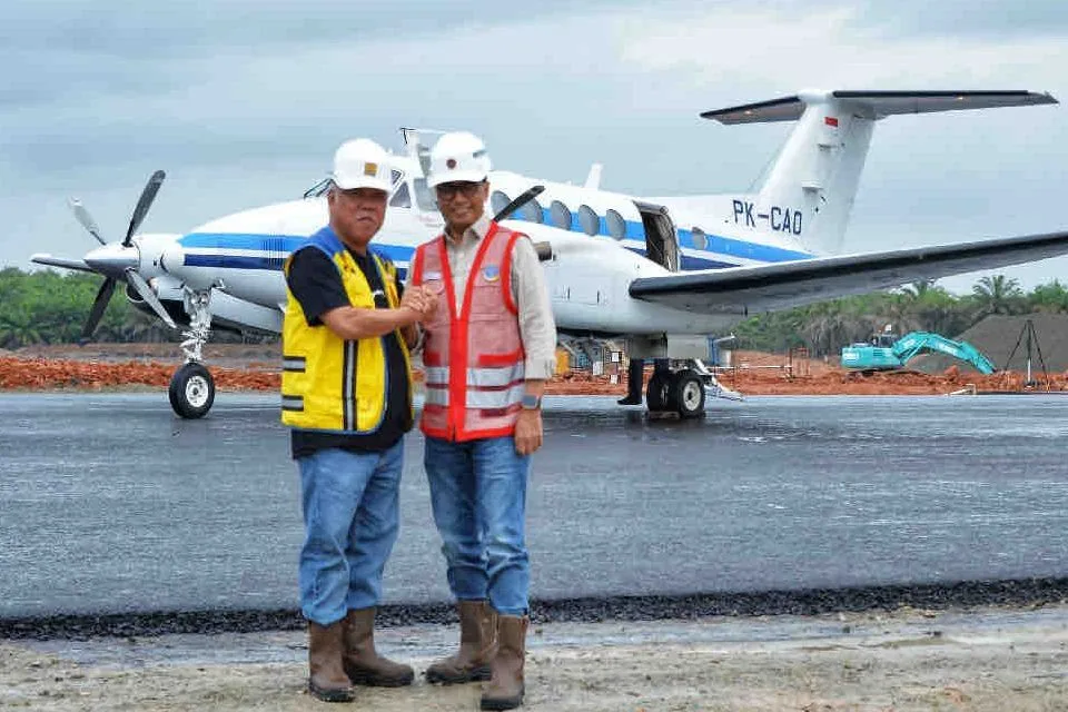 KemenPUPR dan Kemenhub Lakukan Uji Coba Runway Bandara IKN