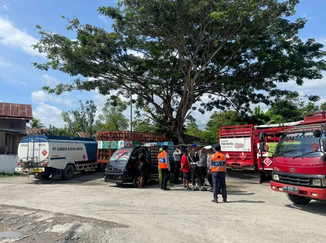 10 Jenis Muatan Truk Paling Sering Overload di Indonesia: Data Terbaru