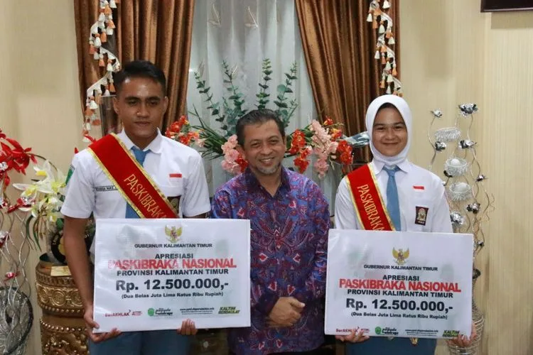 Dilepas Wagub Kaltim, Pelajar Bontang dan Balikpapan Jalani Karantina Paskibraka Nasional