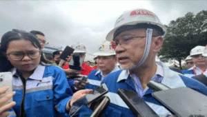Menteri Perdagangan Zulkifli Hasan meminta bupati dan wali kota mengawasi stasiun pengisian bulk elpiji (SPBE).