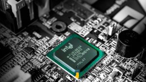 Ilustrasi. Sepertinya prosesor generasi terbaru Intel mungkin memiliki suhu maksimum yang lebih tinggi dibandingkan beberapa prosesor top saat ini.