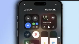 Apple telah menghadirkan pembaruan besar pada Control Center di iOS 18, menjadikannya lebih fleksibel dan mudah disesuaikan sesuai kebutuhan pengguna.