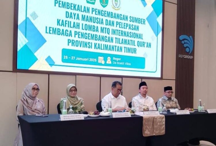 Pembekalan Sumber Daya Manusia dan Pelepasan Kafilah Lomba MTQ Internasional LPTQ Kaltim di De Boekit Villas, Hambalang, Bogor, pada Jumat (26/1/2025).