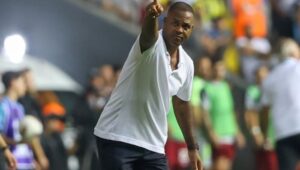 Potret pelatih baru Timnas Indonesia, Patrick Kluivert yang resmi menggantikan Shin Tae-yong di kursi kepelatihan Garuda.