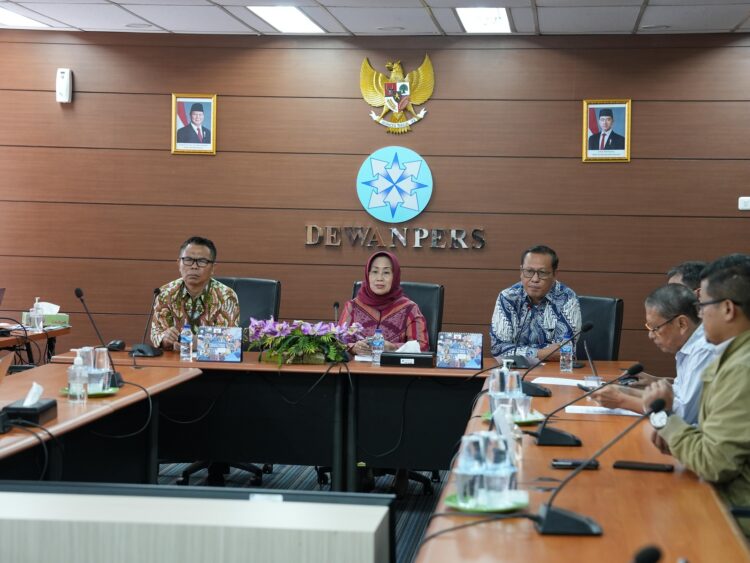 Dewan Pers mengumumkan peluncuran pedoman resmi terkait penggunaan kecerdasan buatan (artificial intelligence/AI) dalam proses produksi karya jurnalistik.