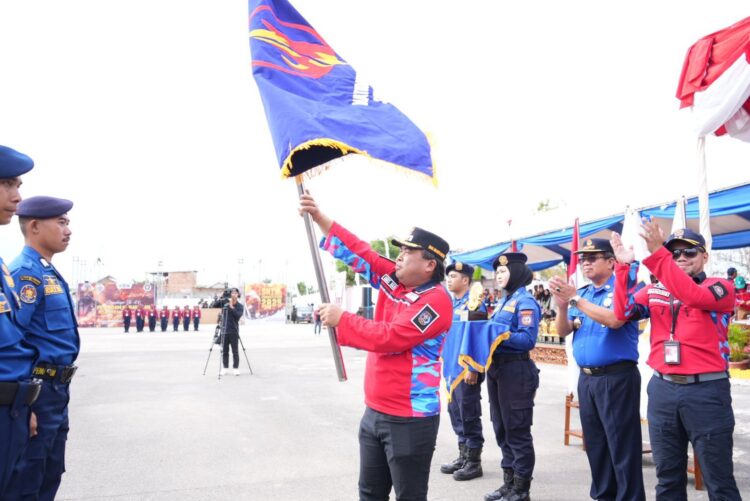 Kompetisi Keterampilan Aparatur Pemadam Kebakaran dan Penyelamatan Tingkat Nasional 2025 resmi dibuka di Stadion Bessai Berinta, Bontang, Selasa (25/2) pagi.