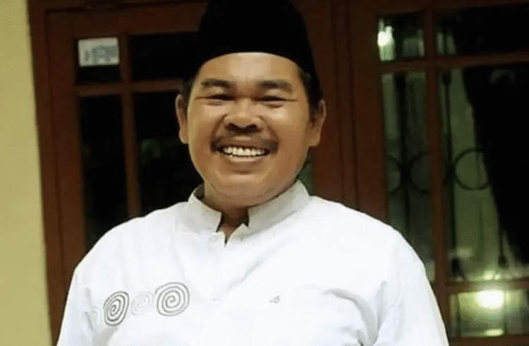 Potret Nasrullah alias Mat Solar pemeran 'Bajaj Bajuri' yang meninggal dunia pada usia 62 tahun akibat stroke