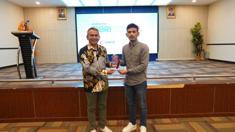 CEO Promedia Agus Sulistriyono (kiri) bersama Dosen Peneliti dan Akademisi Antropologi Sosial FISIP USU Yudhi R. Harahap (kanan) di event Corelab sebelumnya.