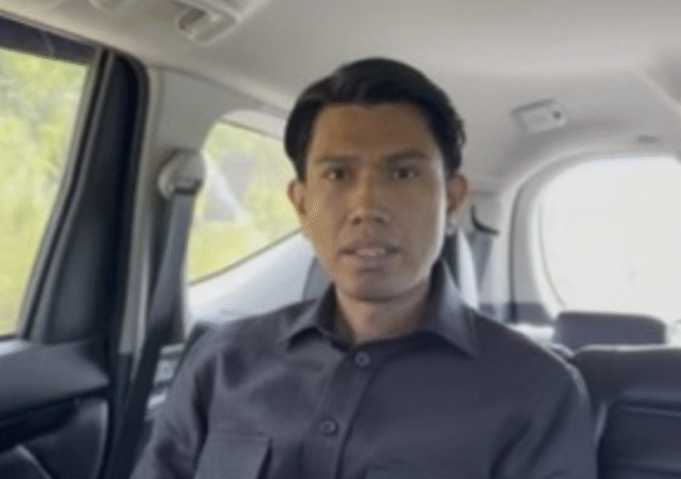 Potret Bahtra Banong, Wakil Ketua Komisi II DPR RI yang mengungkapkan belum ada urgensi perpanjang batas usia pensiun ASN.