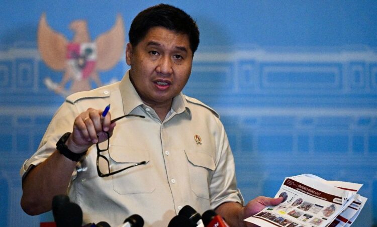 Menteri Perumahan dan Kawasan Pemukiman (PKP) Maruarar Sirait, menaikkan target kuota penyaluran FLPP ke 350.000 unit rumah di 2025.
