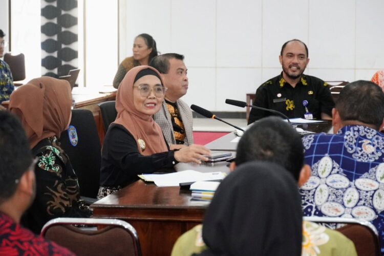 Pemkot Bontang menggelar Rakor Evaluasi 100 Hari Kerja.