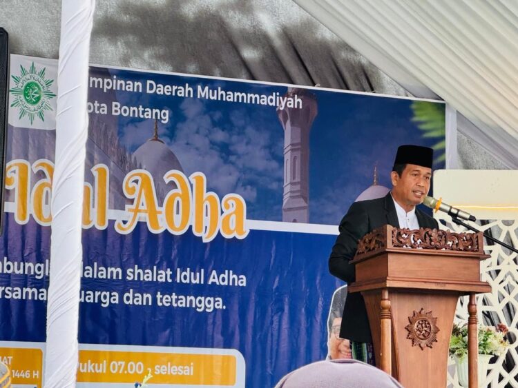 Staf Ahli Bidang Pembangunan Kemasyarakatan dan SDM, Asdar, menyampaikan terima kasih atas konsistensi Muhammadiyah dalam membantu masyarakat.